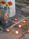 Concentració homenatge a les dones que pateixen violència de gènere